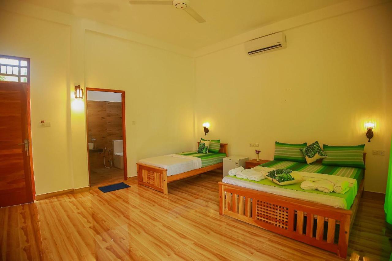 Yala Safari River View Hotel Tissamaharama Luaran gambar
