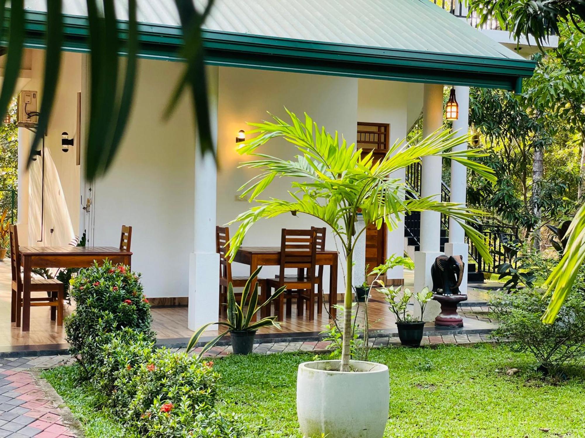 Yala Safari River View Hotel Tissamaharama Luaran gambar