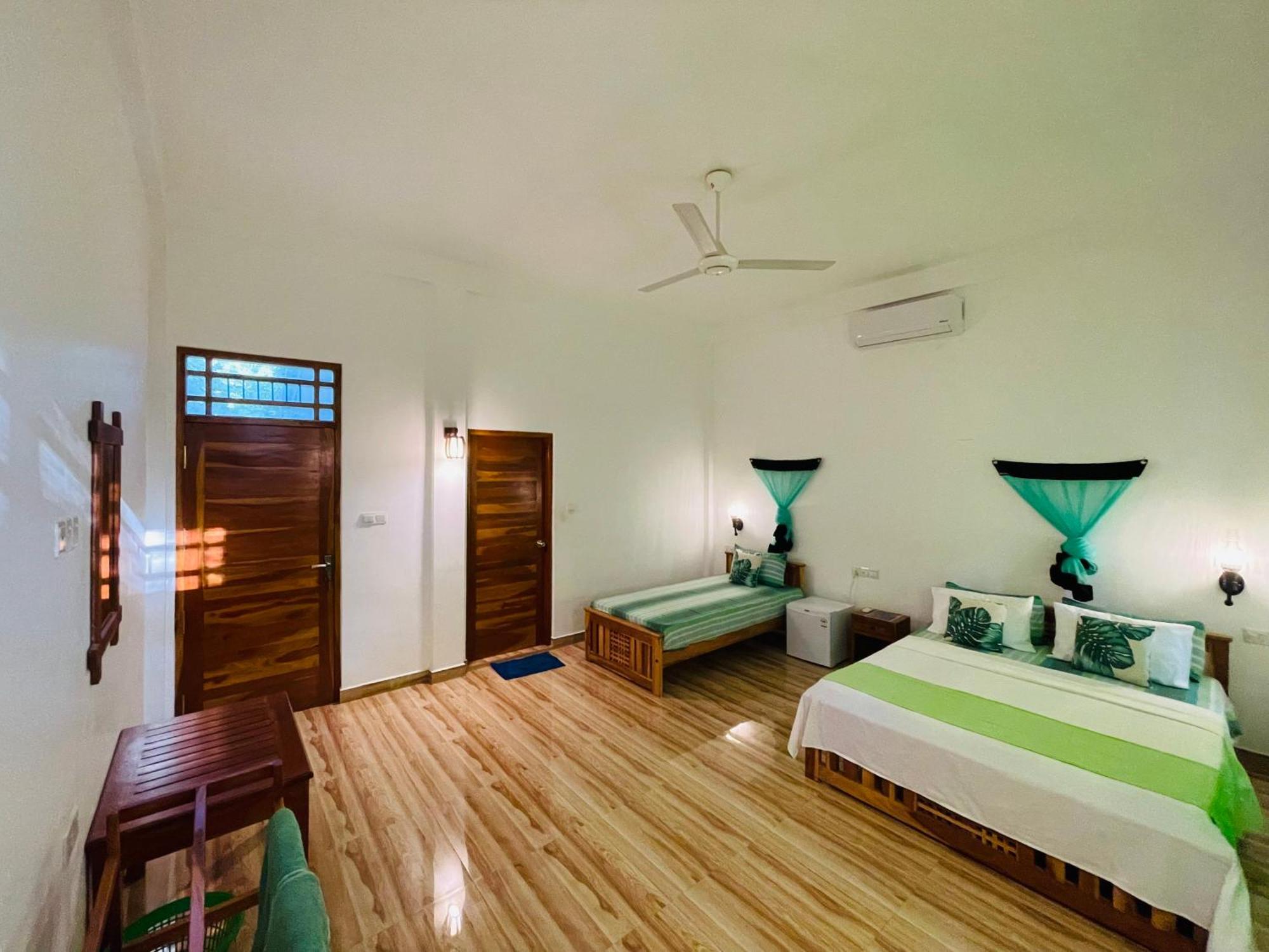 Yala Safari River View Hotel Tissamaharama Luaran gambar