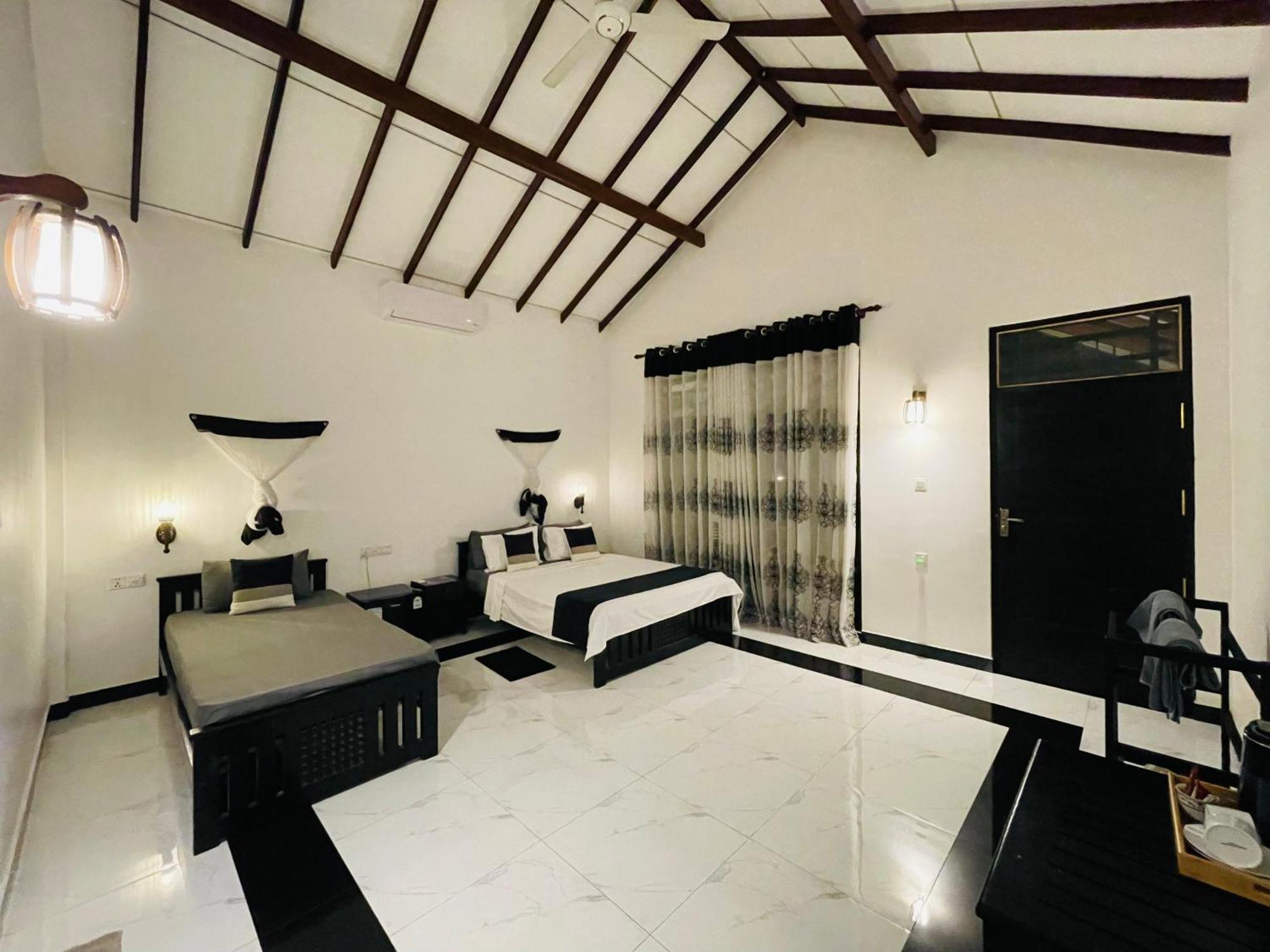 Yala Safari River View Hotel Tissamaharama Luaran gambar