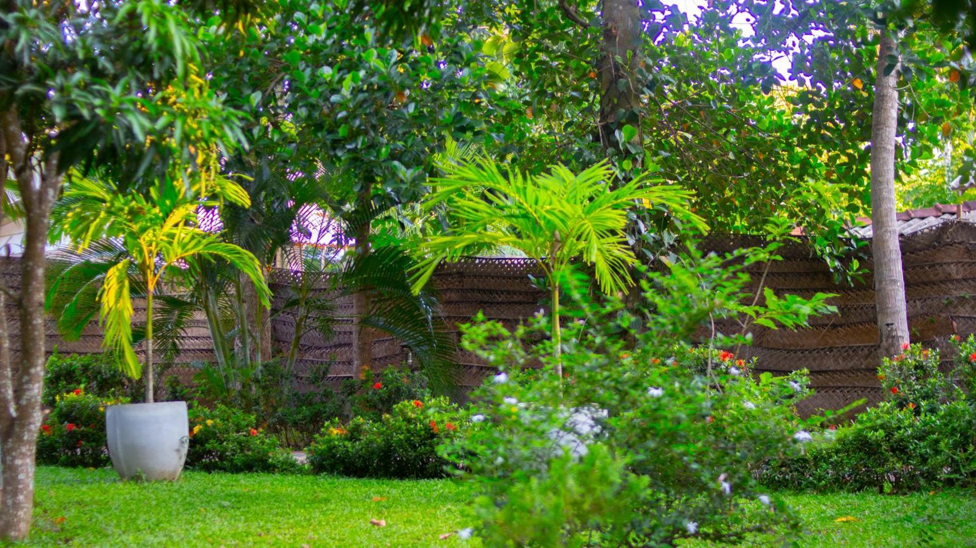 Yala Safari River View Hotel Tissamaharama Luaran gambar