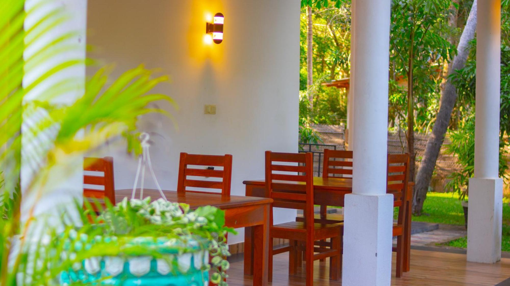 Yala Safari River View Hotel Tissamaharama Luaran gambar